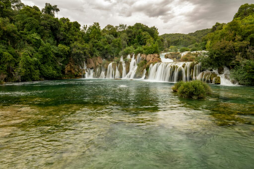 Una National ParkŠtrbački Buk Bihać travel guide Una rafting waterfalls in Bosnia Una hiking trails Martin Brod Bosnia nature travel best time to visit Una Bihać attractions Una National ParkŠtrbački Buk Bihać travel guide Una rafting waterfalls in Bosnia Una hiking trails Martin Brod Bosnia nature travel best time to visit Una Bihać attractions