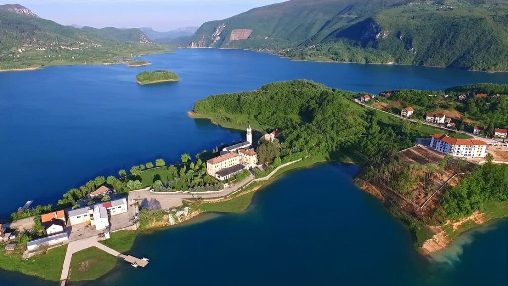 Ramsko Lake aerial view Sćit Peninsula Ramsko Lake Bosnia  Turquoise water of Ramsko Lake